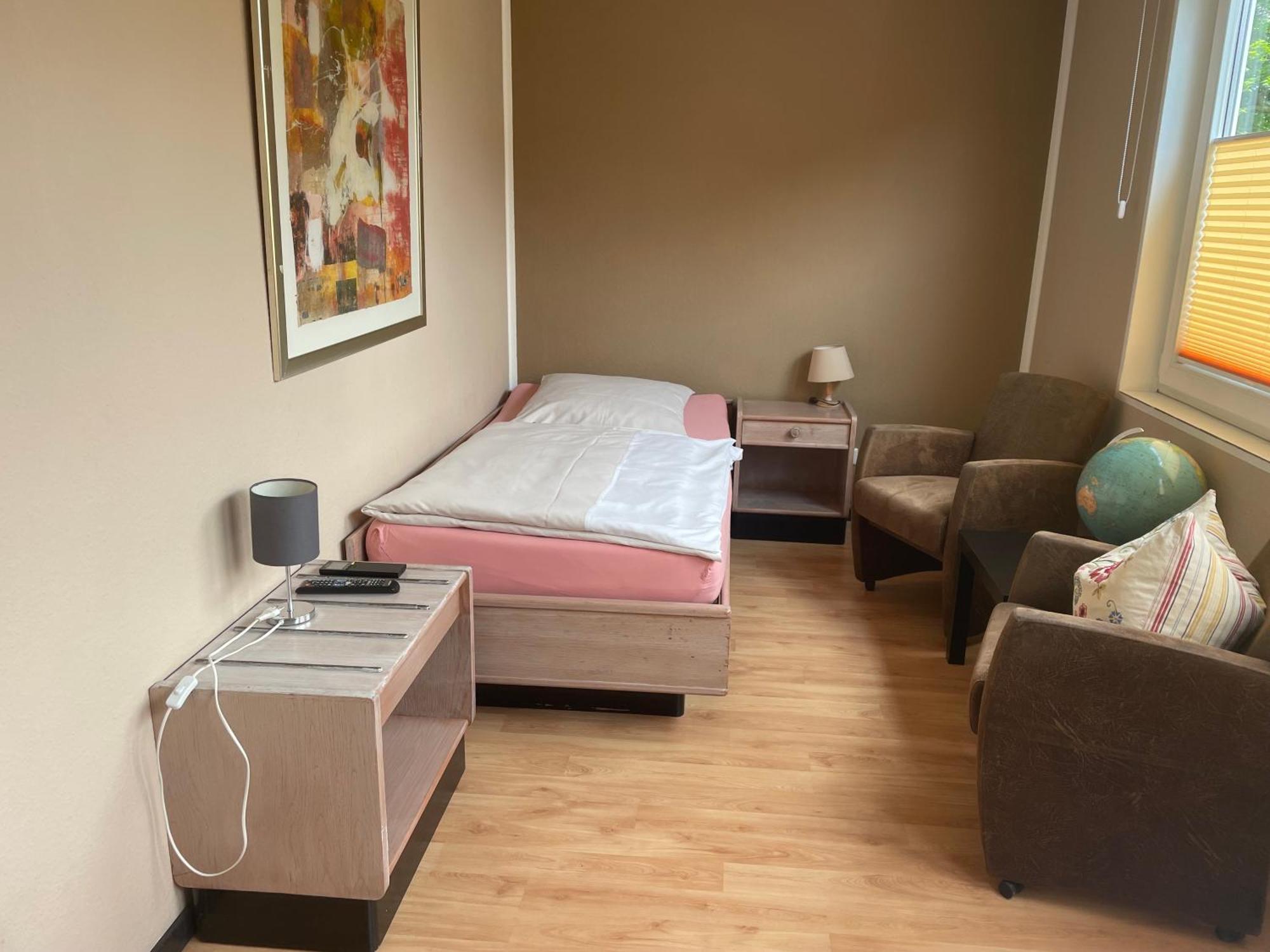 Hotel Am Sportpark Duisbourg Extérieur photo
